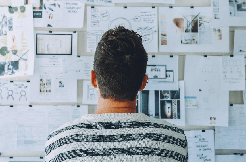 Pourquoi les entreprises automatisent leur prospection en 2026
